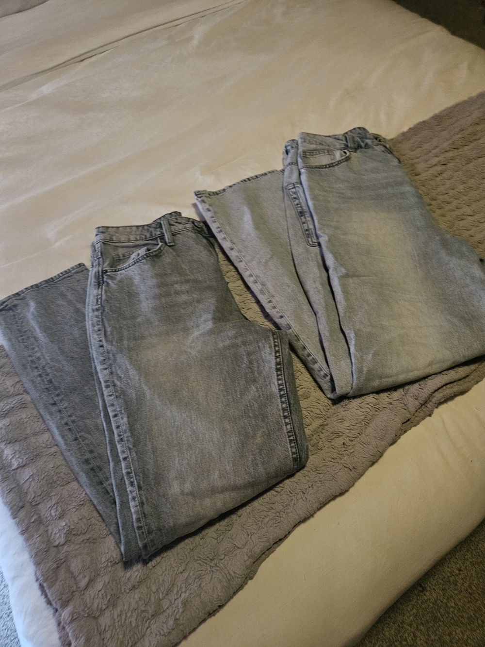H&M Womens Jeans (Pair)